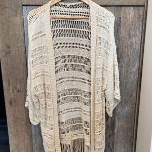 American Eagle Knit Shawl